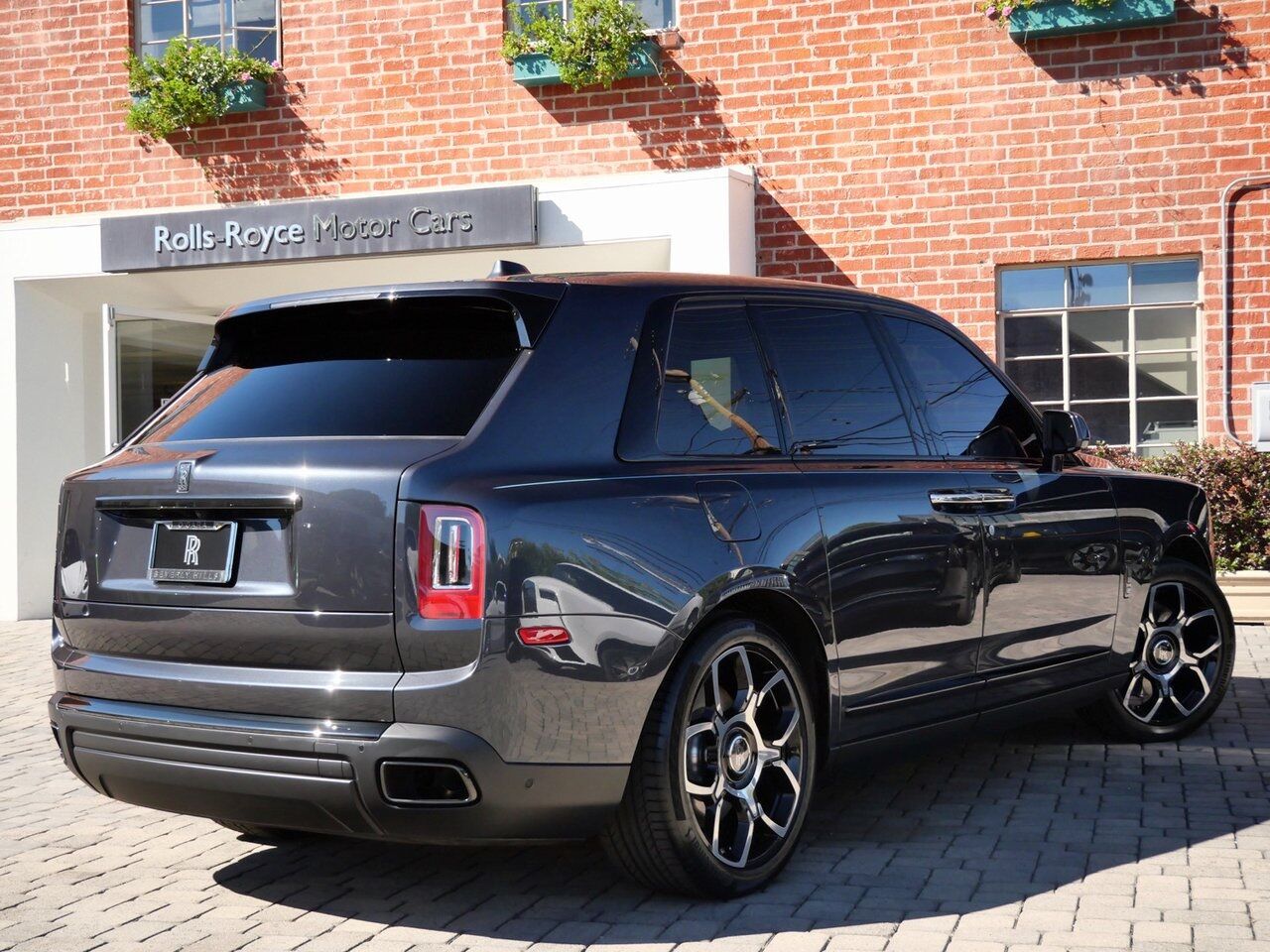 2023 Rolls-Royce Cullinan Black Badge Black Badge Lawrence KS