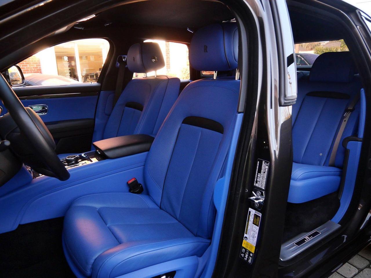 2023 Rolls-Royce Ghost Black Badge Black Badge Lawrence KS