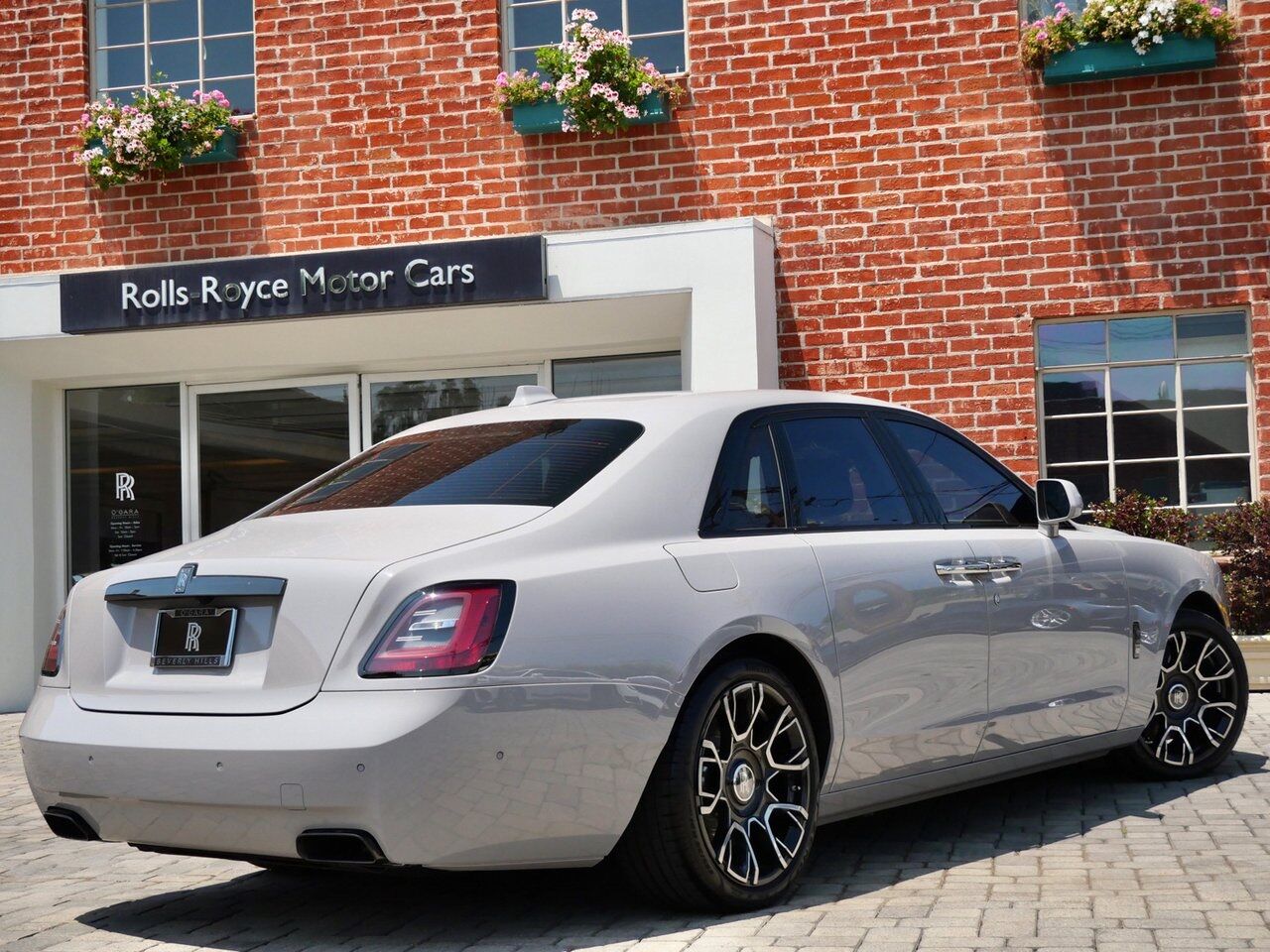 2023 Rolls-Royce Ghost Black Badge Black Badge Lawrence KS