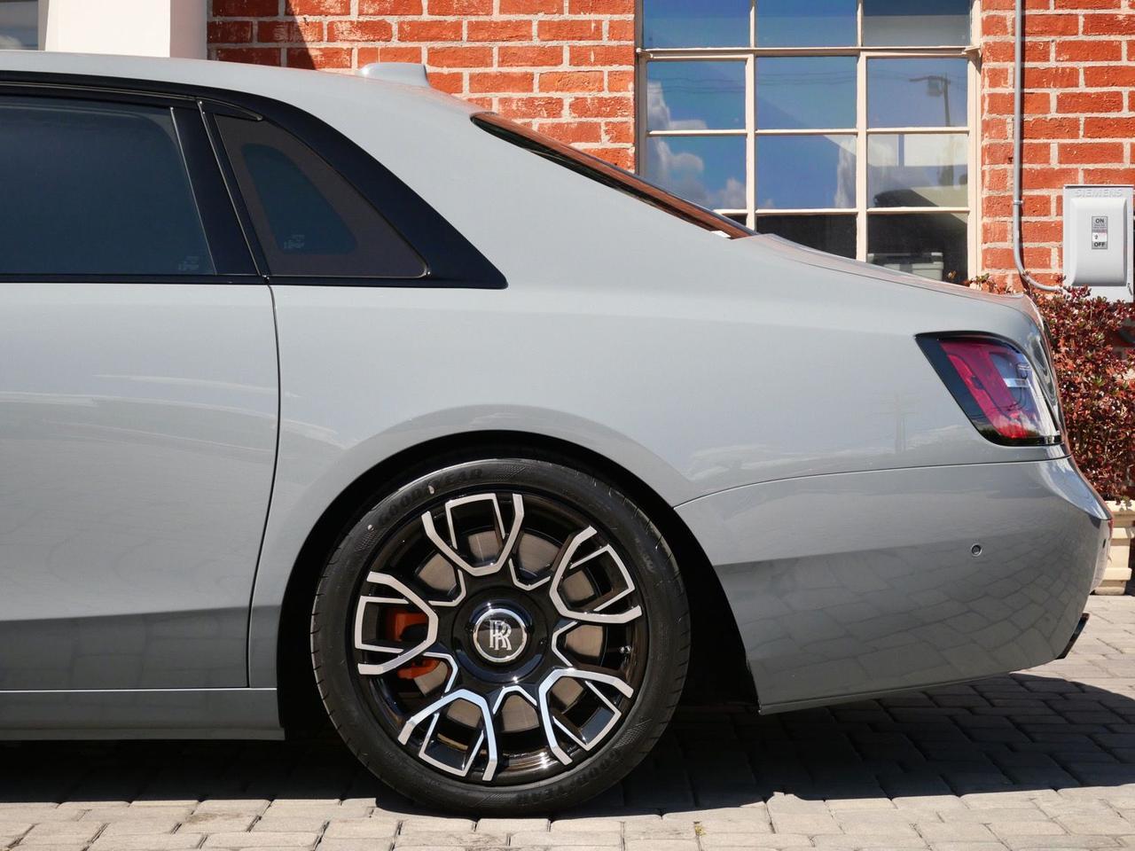 2023 Rolls-Royce Ghost Black Badge Black Badge Lawrence KS