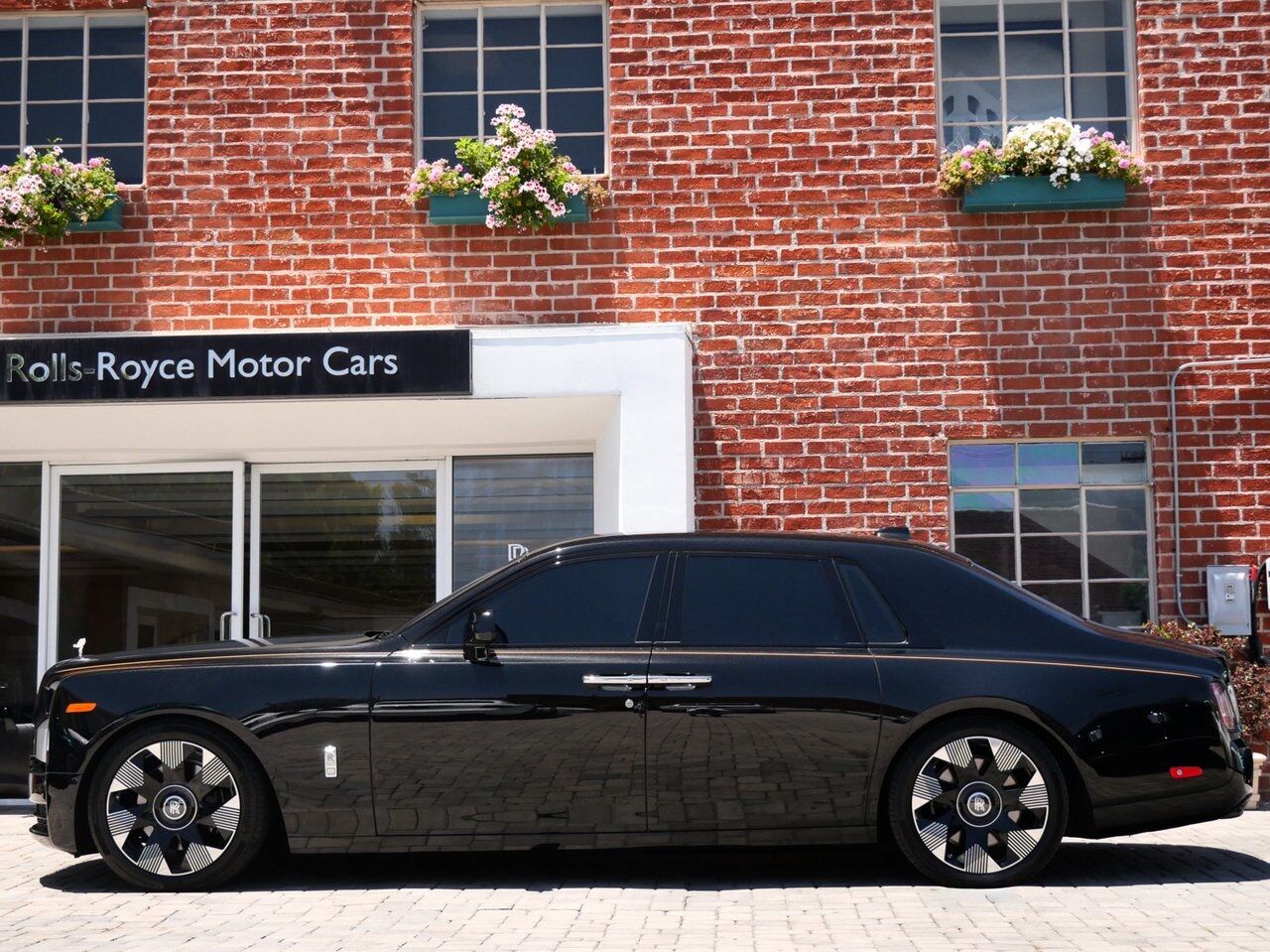2023 Rolls-Royce Phantom Lawrence KS