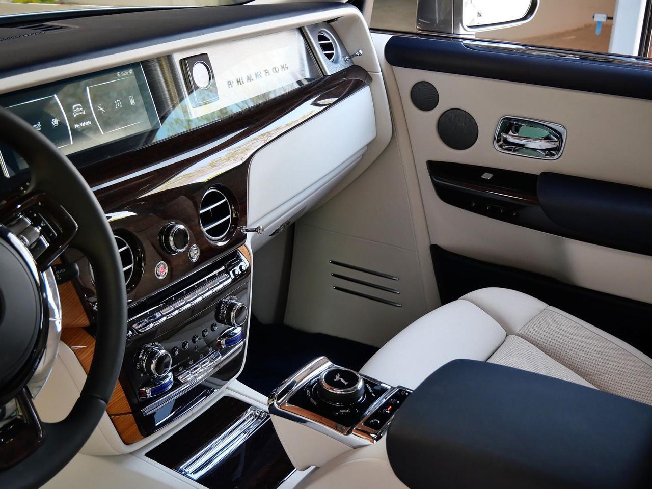 2023 Rolls-Royce Phantom Lawrence KS
