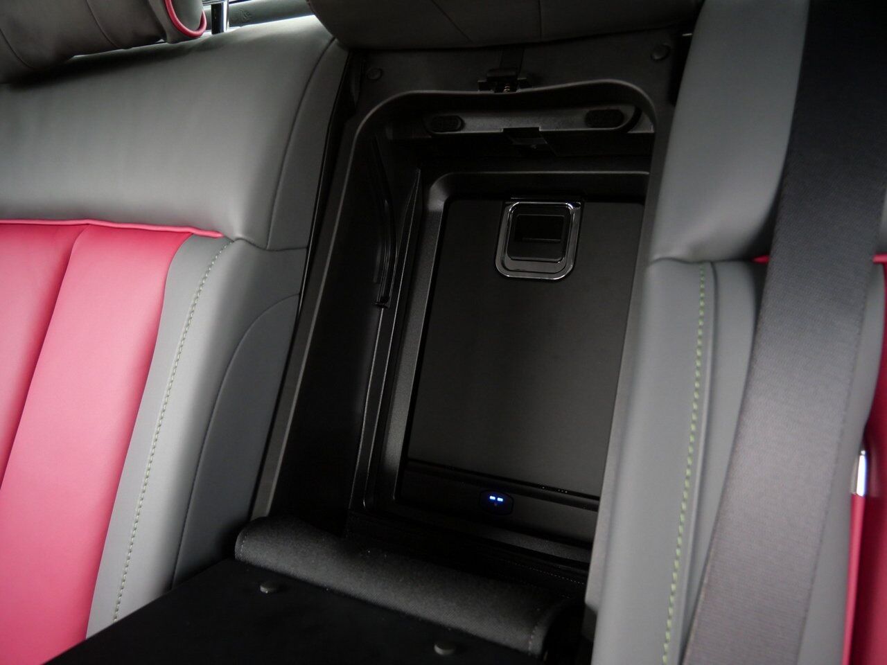 2023 Rolls-Royce Phantom Lawrence KS