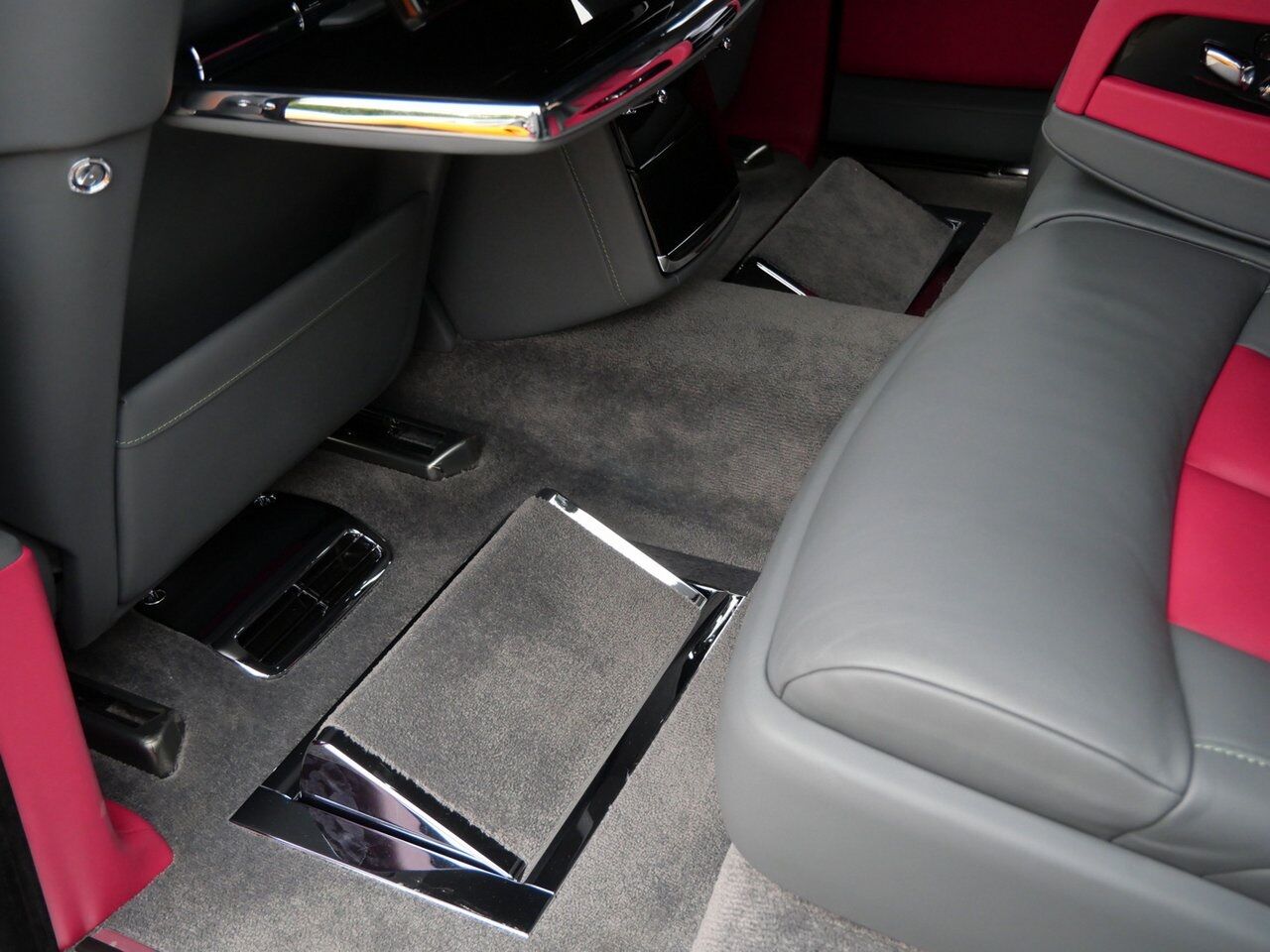 2023 Rolls-Royce Phantom Lawrence KS