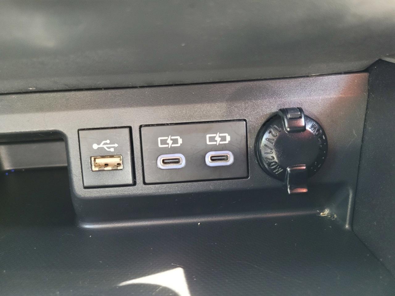 2023 TOYOTA HIGHLANDER LE Roseville CA