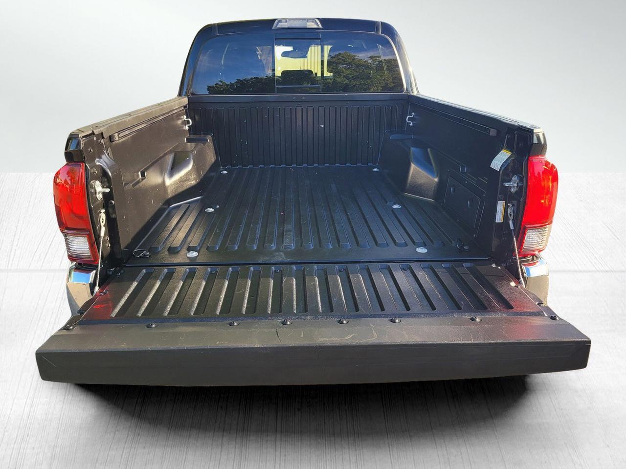 2023 TOYOTA TACOMA 4WD SR5 Roseville CA