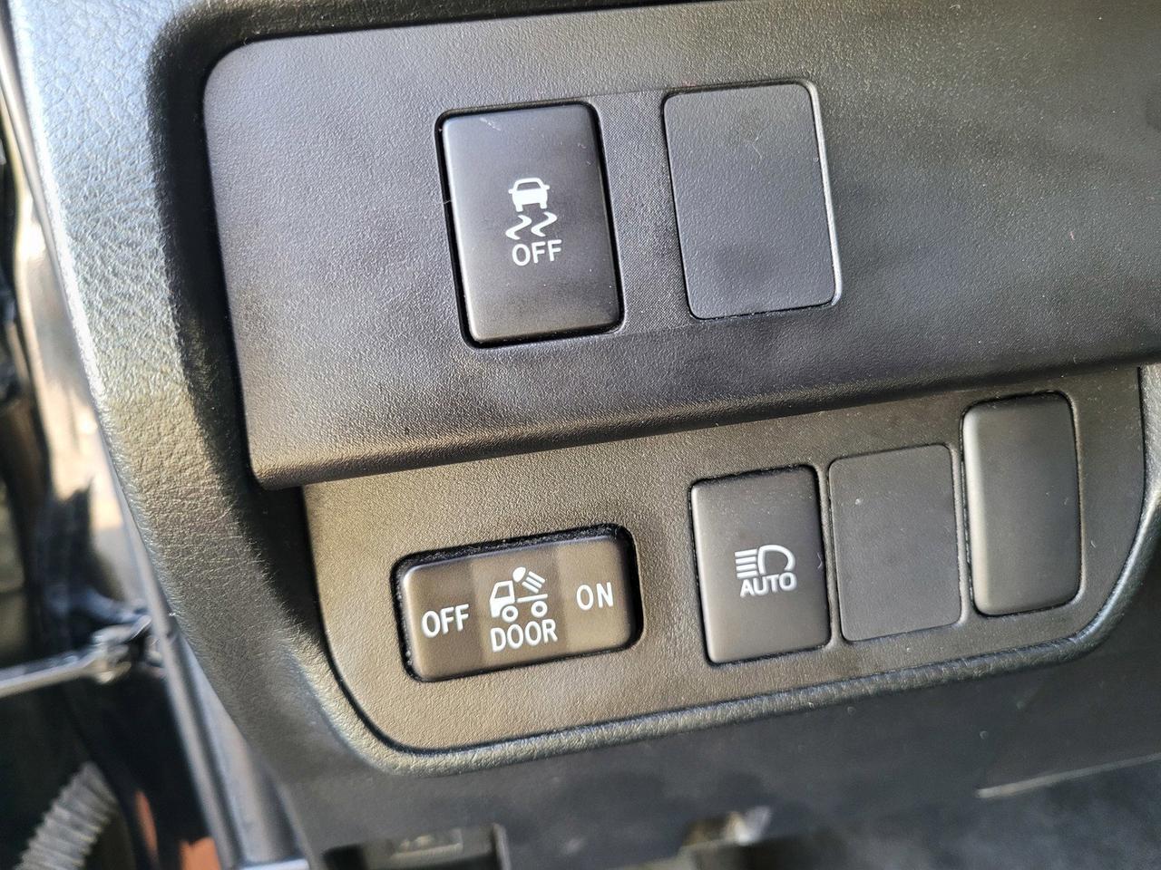 2023 TOYOTA TACOMA 4WD SR5 Roseville CA
