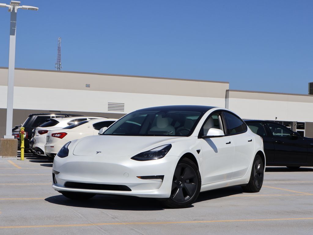 2023 Tesla Model 3 Base