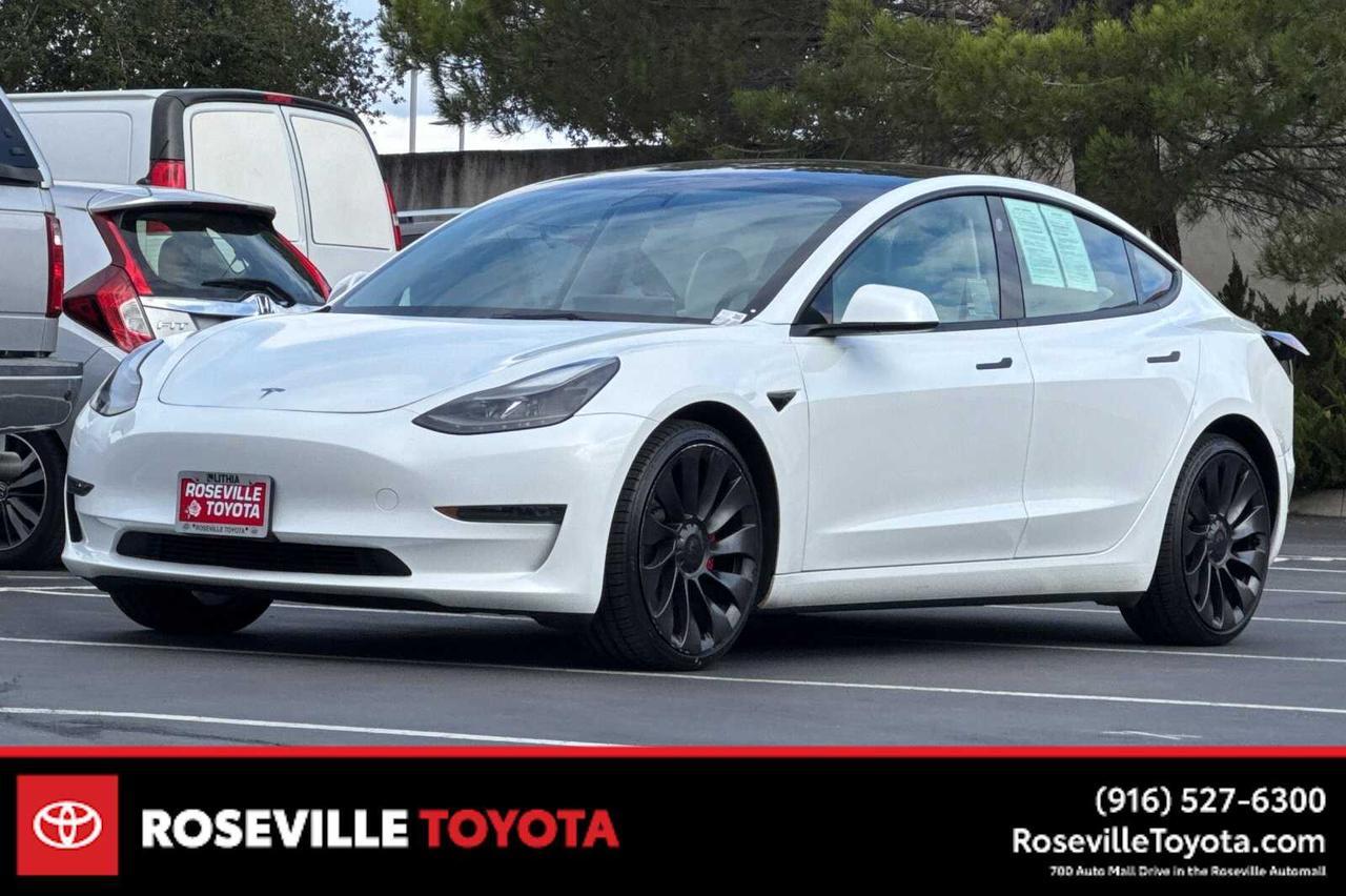 2023 Tesla Model 3 Performance