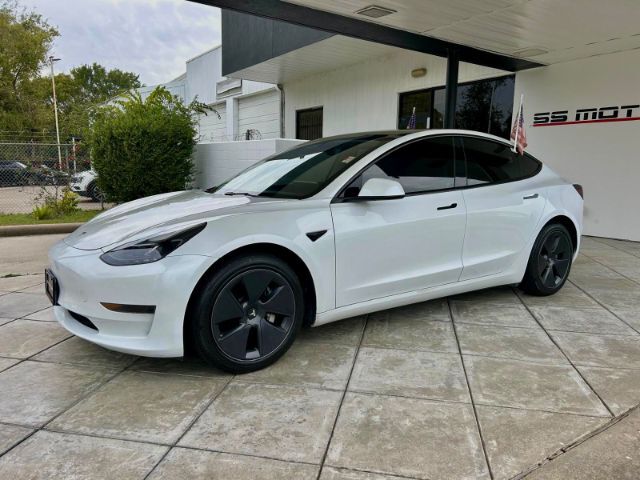 2023 Tesla Model 3 Base's photo