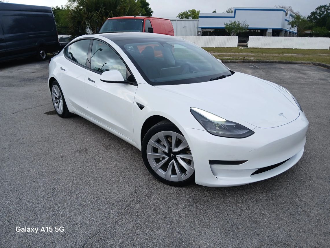 2023 Tesla Model 3 Base