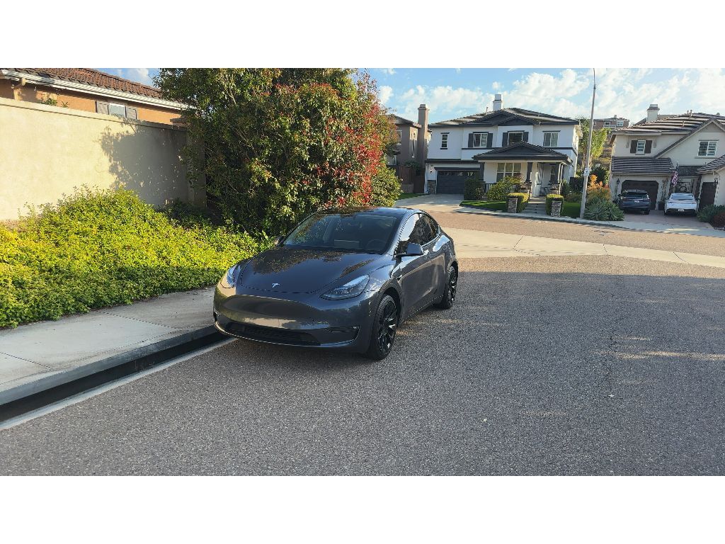 2023 Tesla Model Y Long Range AWD HW4 7 Pass 2023 Tesla Model Y Long Range AWD HW4 7 Pass