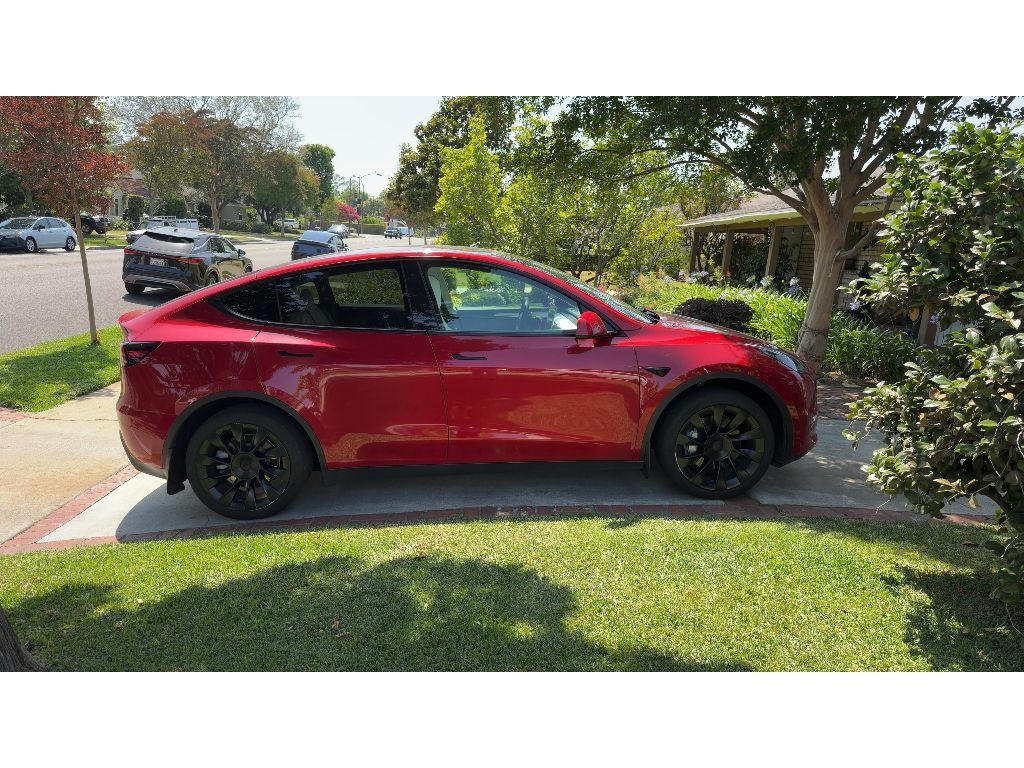 2023 Tesla Model Y Long Range 2023 Tesla Model Y Long Range