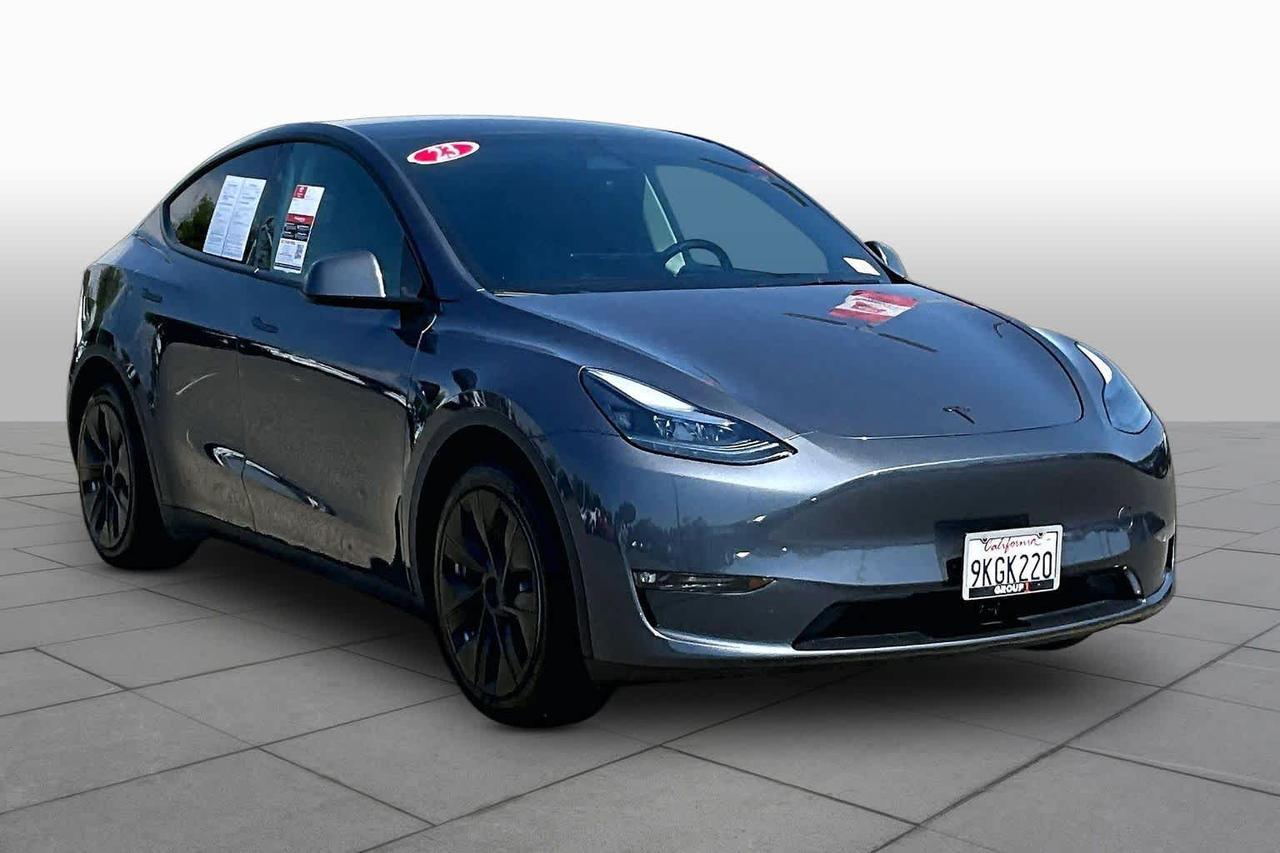 2023 Tesla Model Y Long Range 2023 Tesla Model Y Long Range