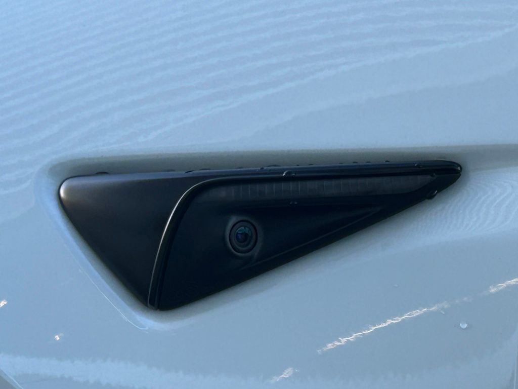 2023 Tesla Model Y Long Range Lakeland FL