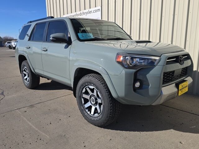 2023 Toyota 4Runner TRD Off-Road Premium Watertown SD 2023 Toyota 4Runner TRD Off-Road Premium Watertown SD