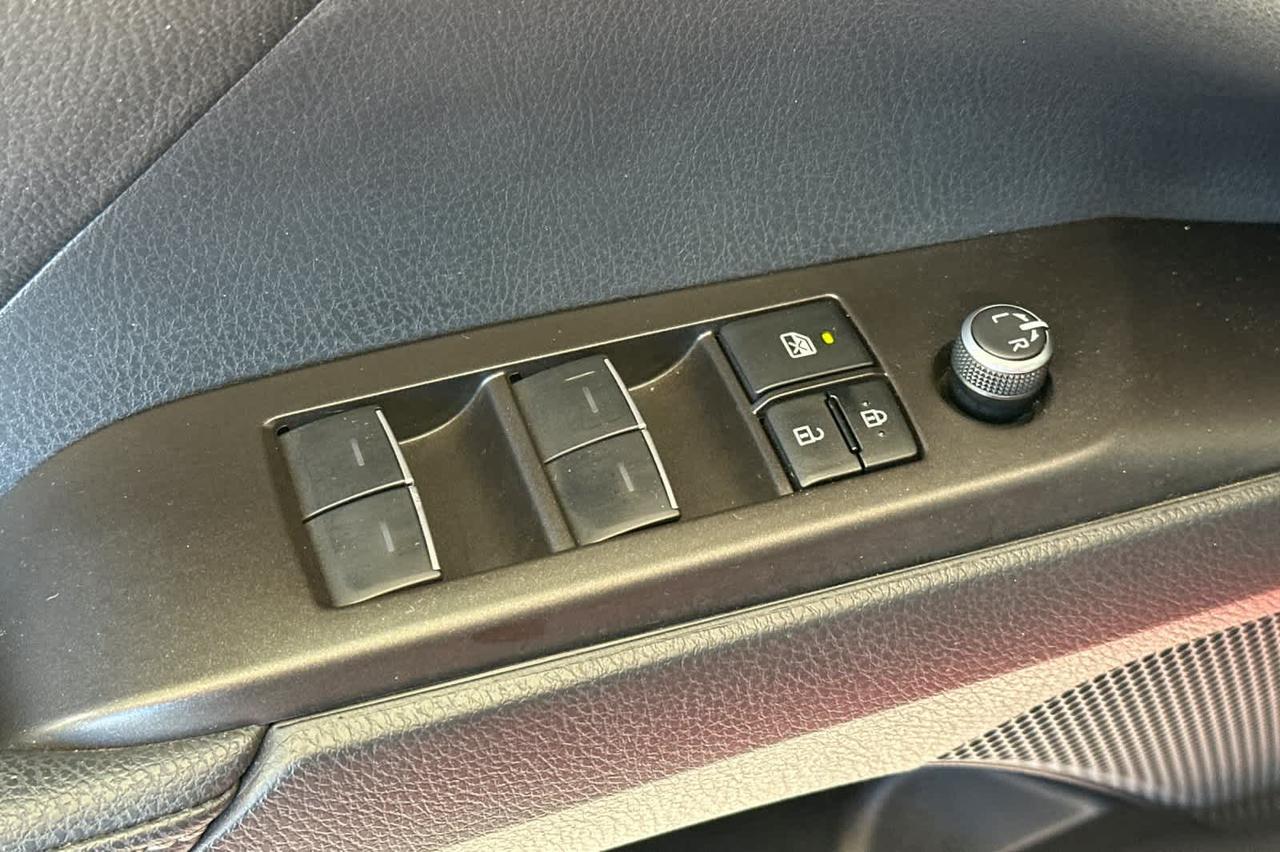 2023 Toyota Camry Hybrid XLE Roseville CA