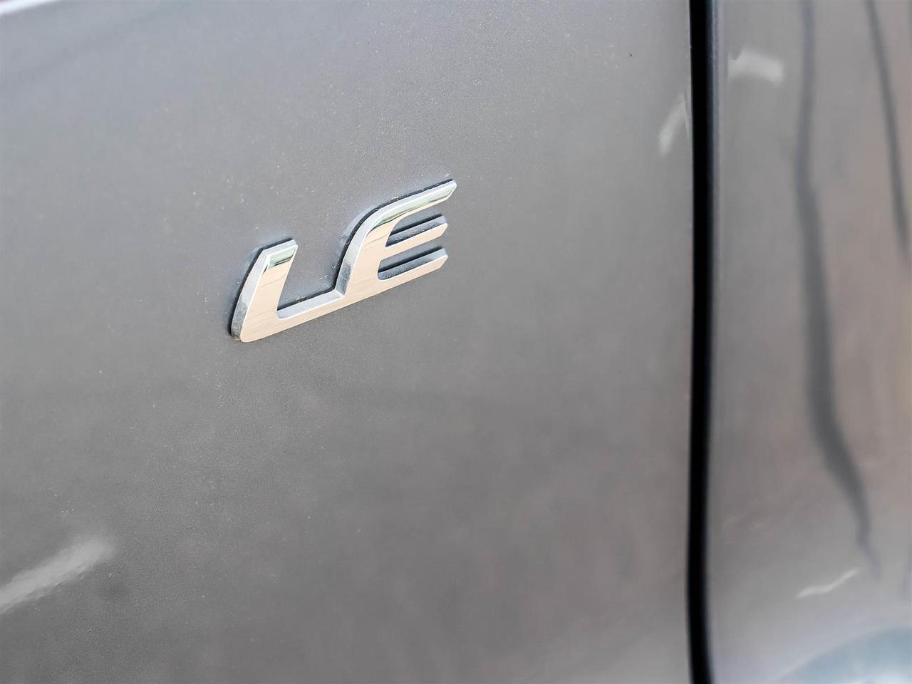 2023 Toyota Corolla Cross LE Mississauga ON