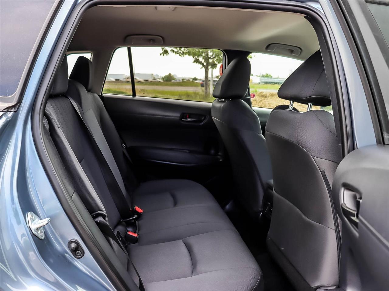 2023 Toyota Corolla Cross LE Mississauga ON