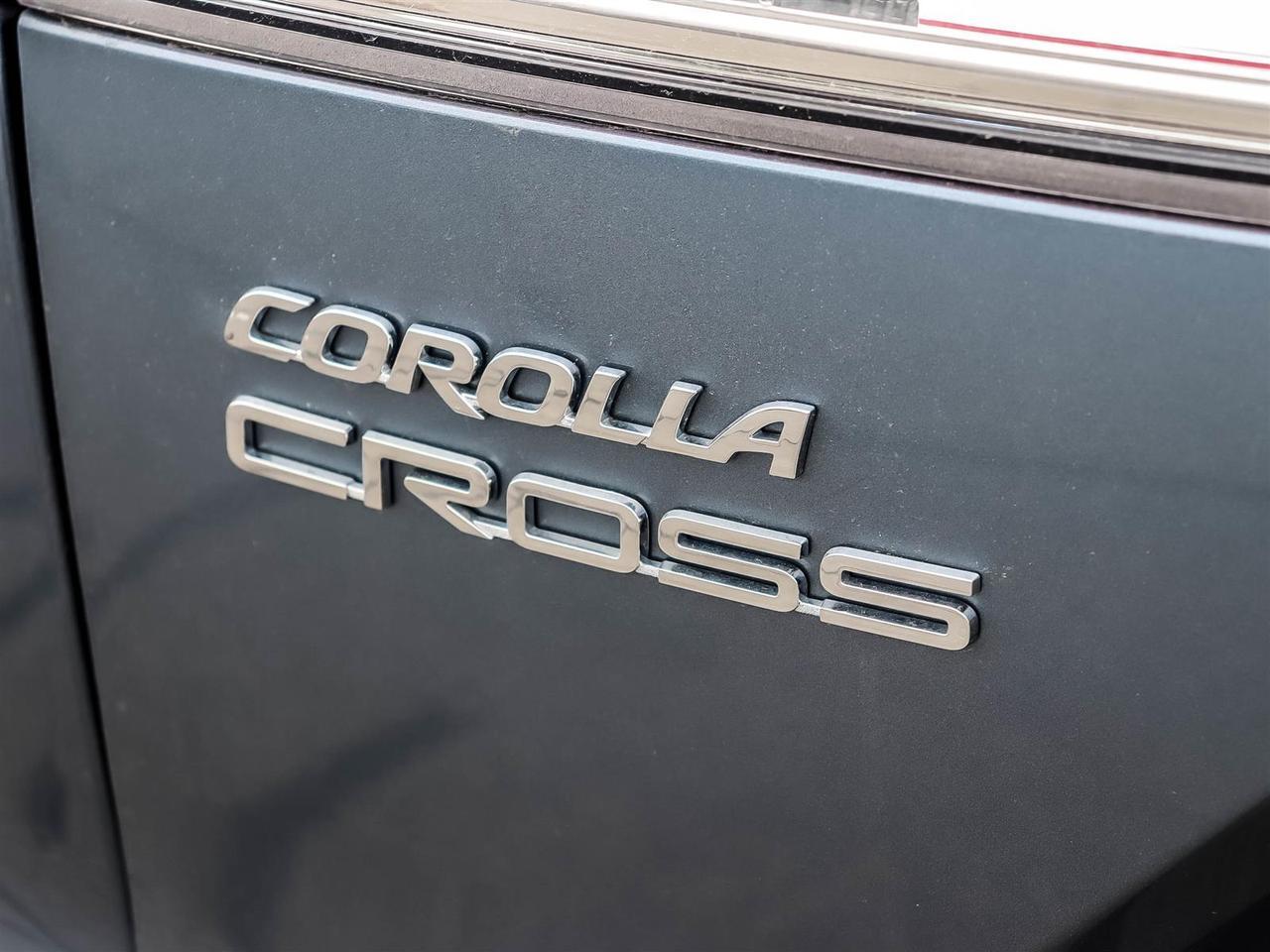 2023 Toyota Corolla Cross LE Mississauga ON