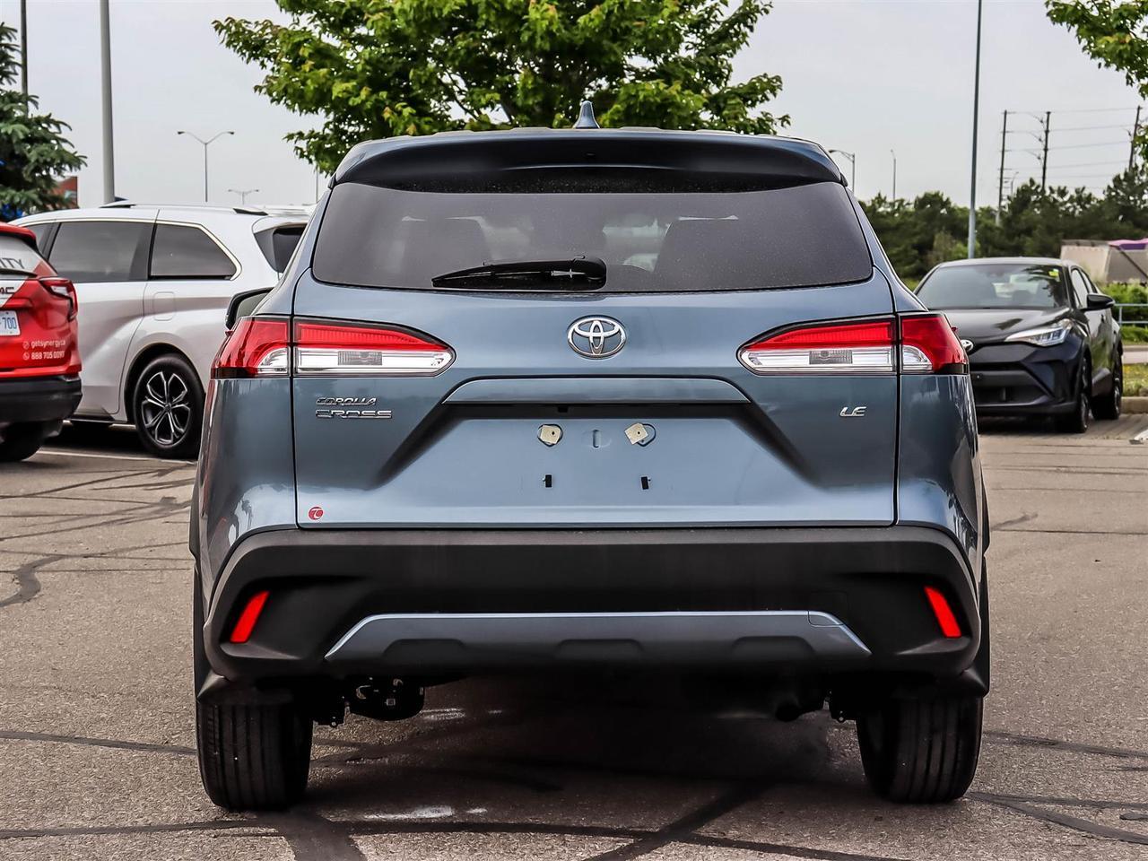 2023 Toyota Corolla Cross LE Mississauga ON
