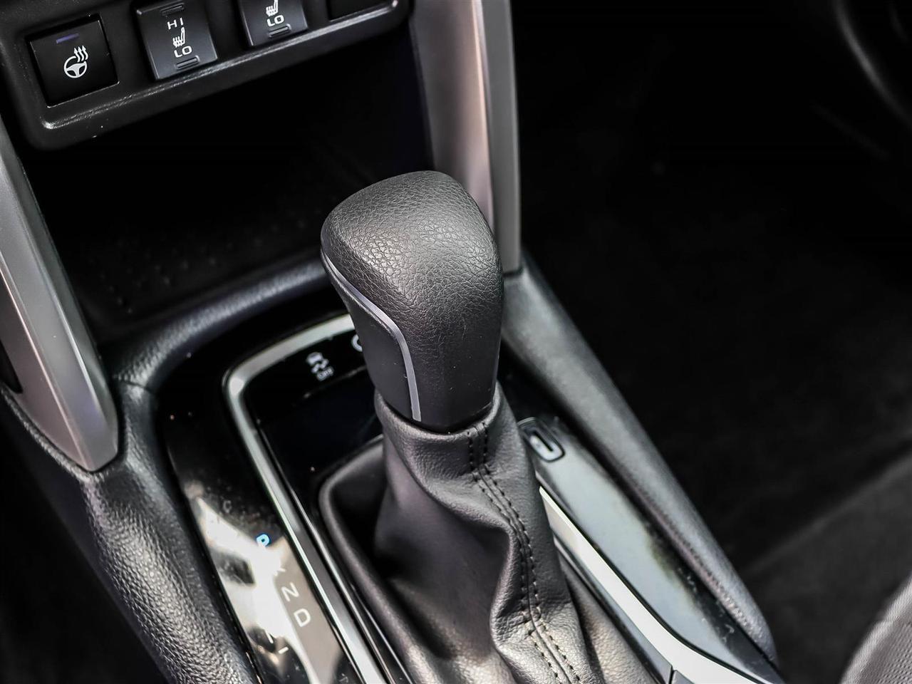 2023 Toyota Corolla Cross LE Mississauga ON