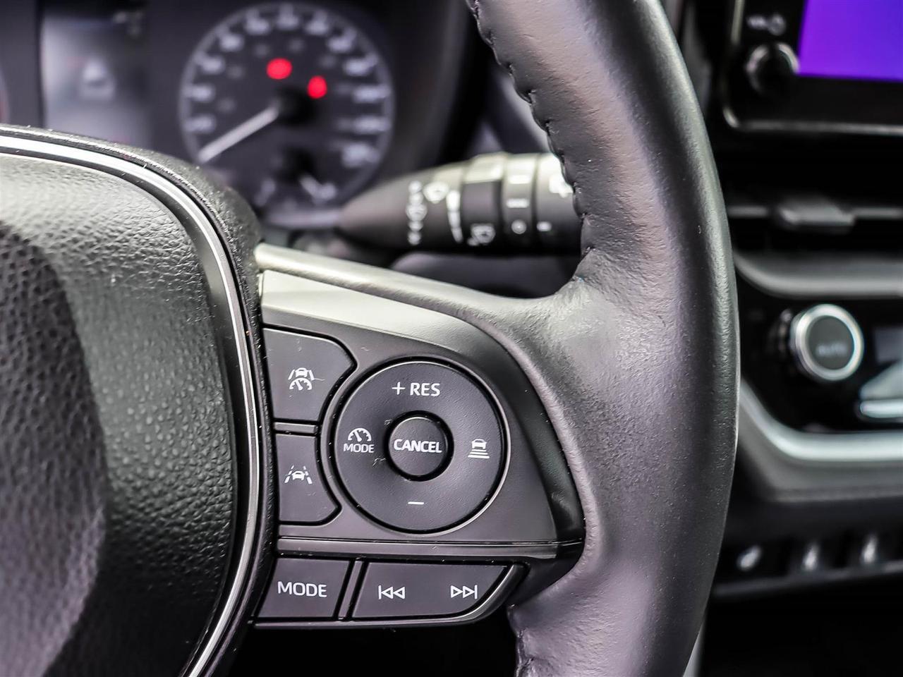 2023 Toyota Corolla Cross LE Mississauga ON