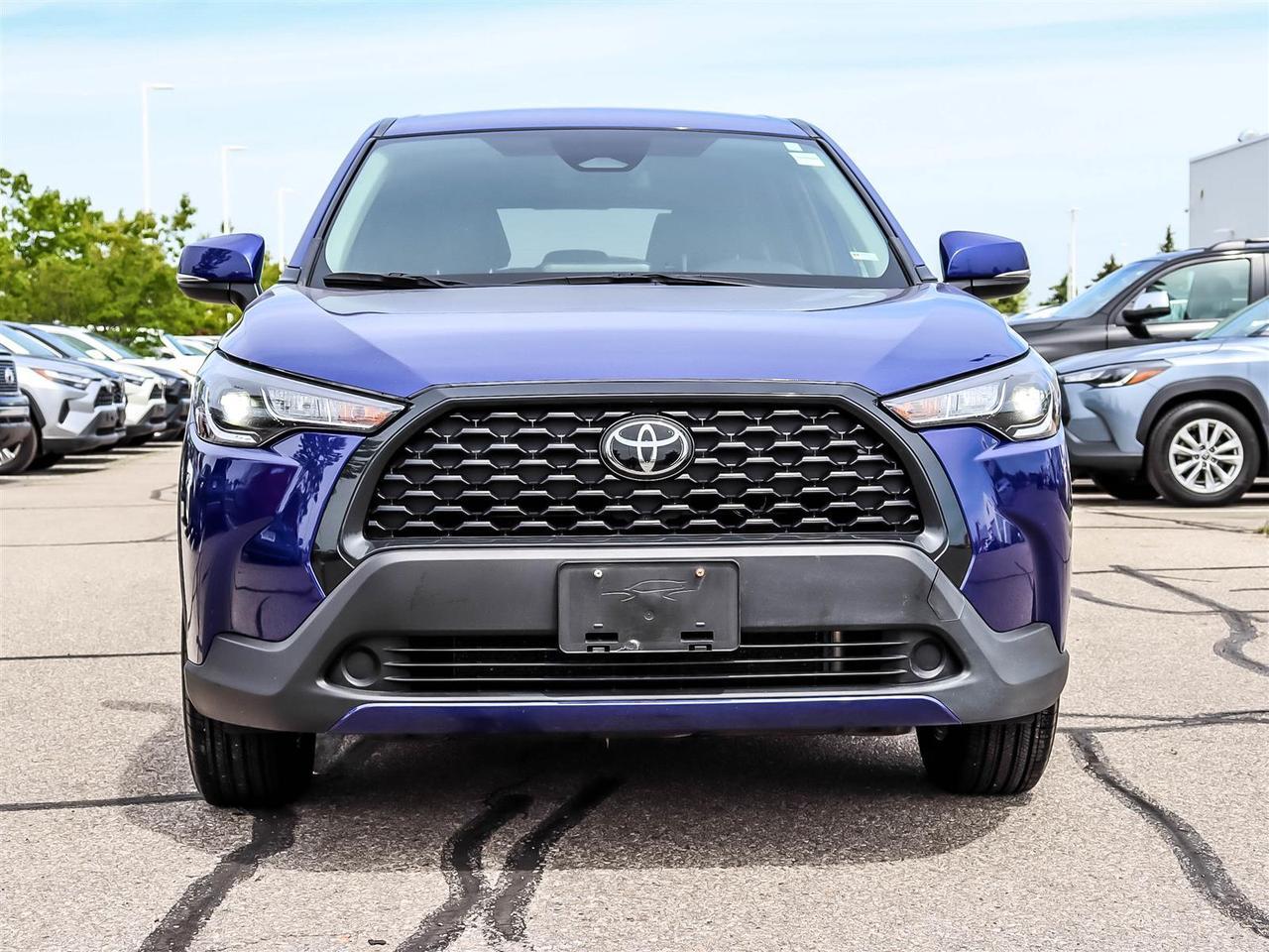 2023 Toyota Corolla Cross LE Mississauga ON