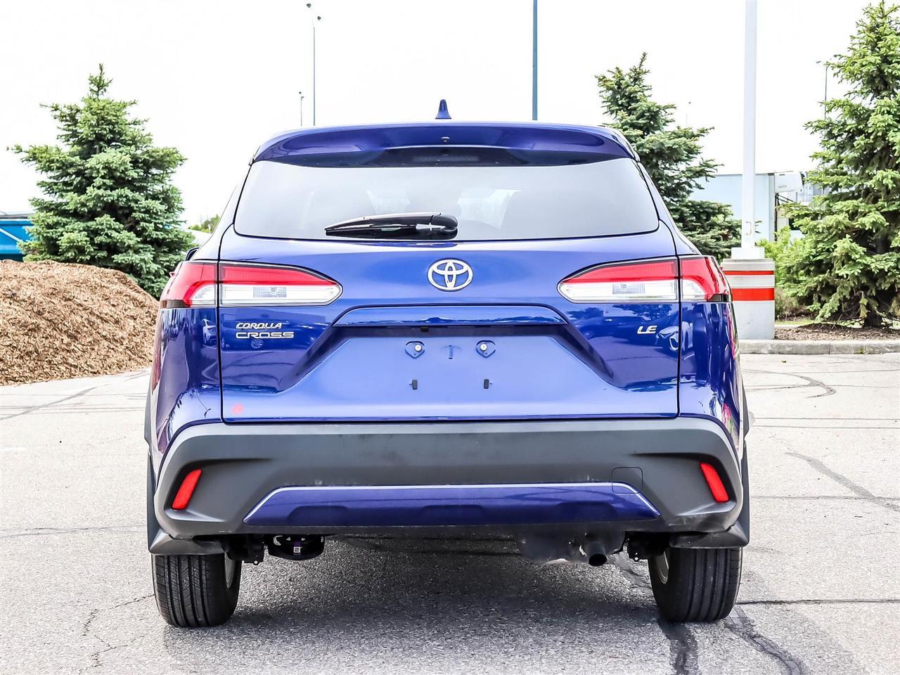 2023 Toyota Corolla Cross LE Mississauga ON
