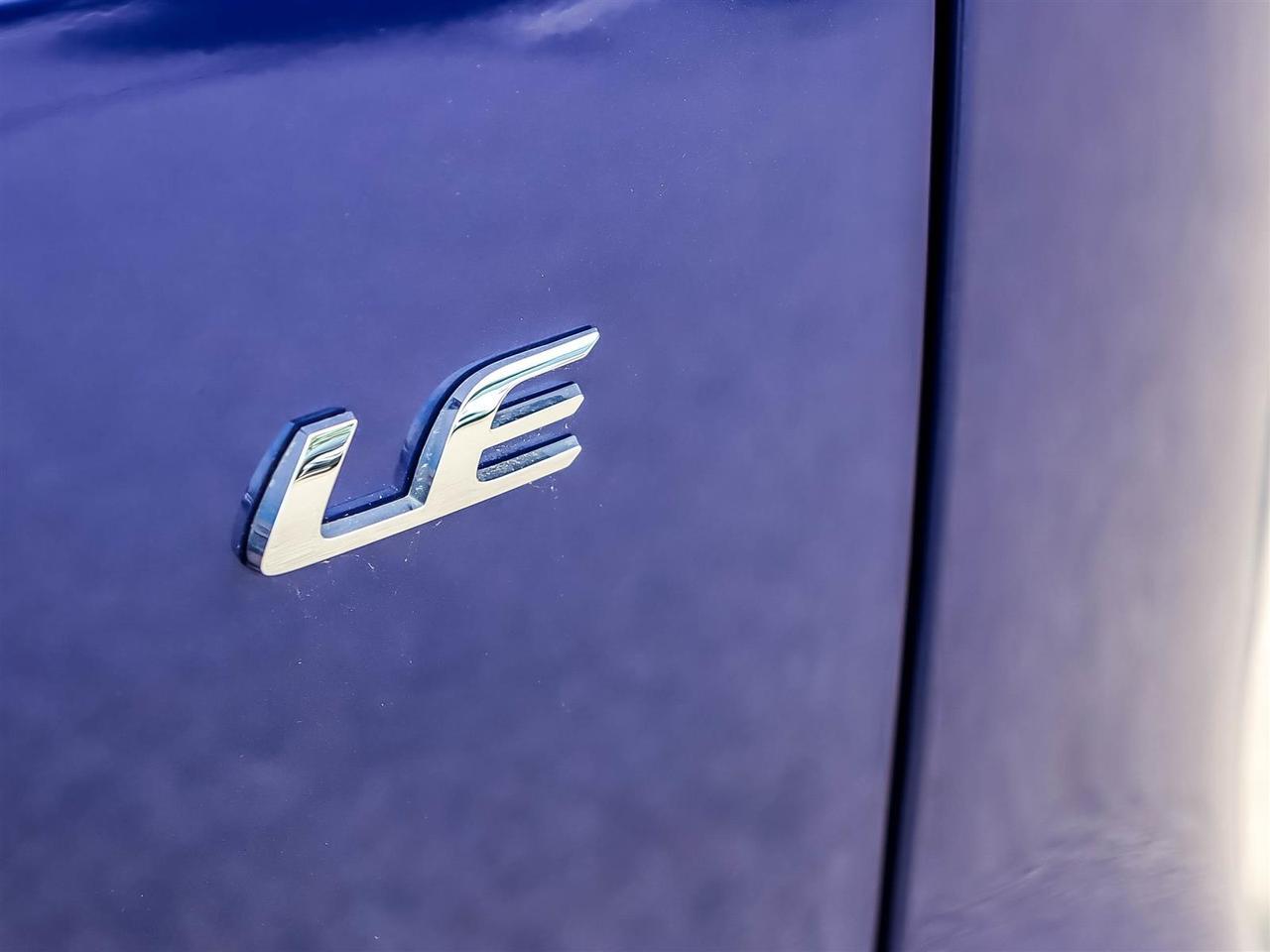 2023 Toyota Corolla Cross LE Mississauga ON