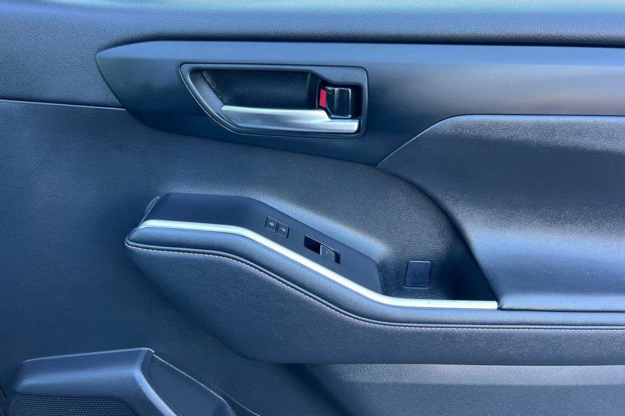2023 Toyota Highlander Hybrid Bronze Edition Roseville CA