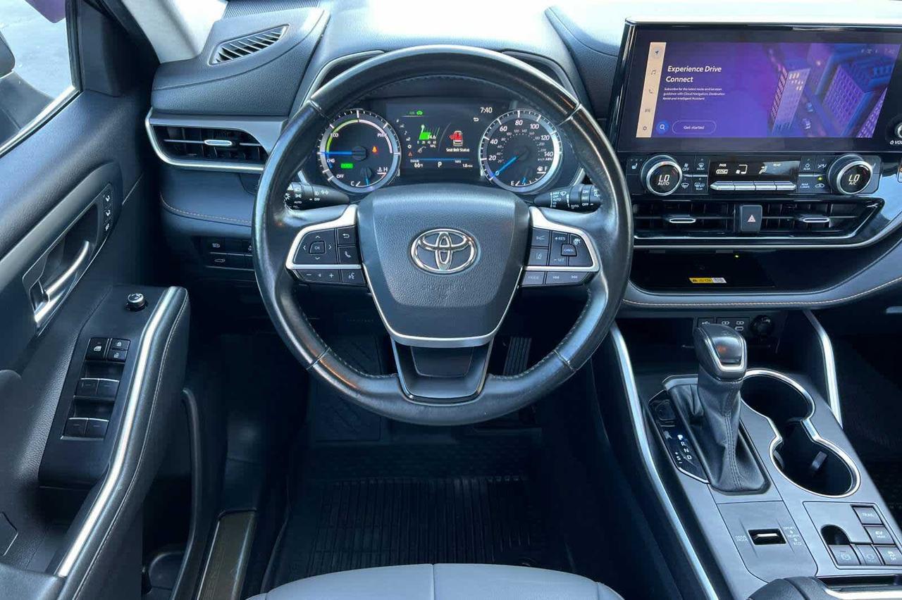 2023 Toyota Highlander Hybrid Bronze Edition Roseville CA