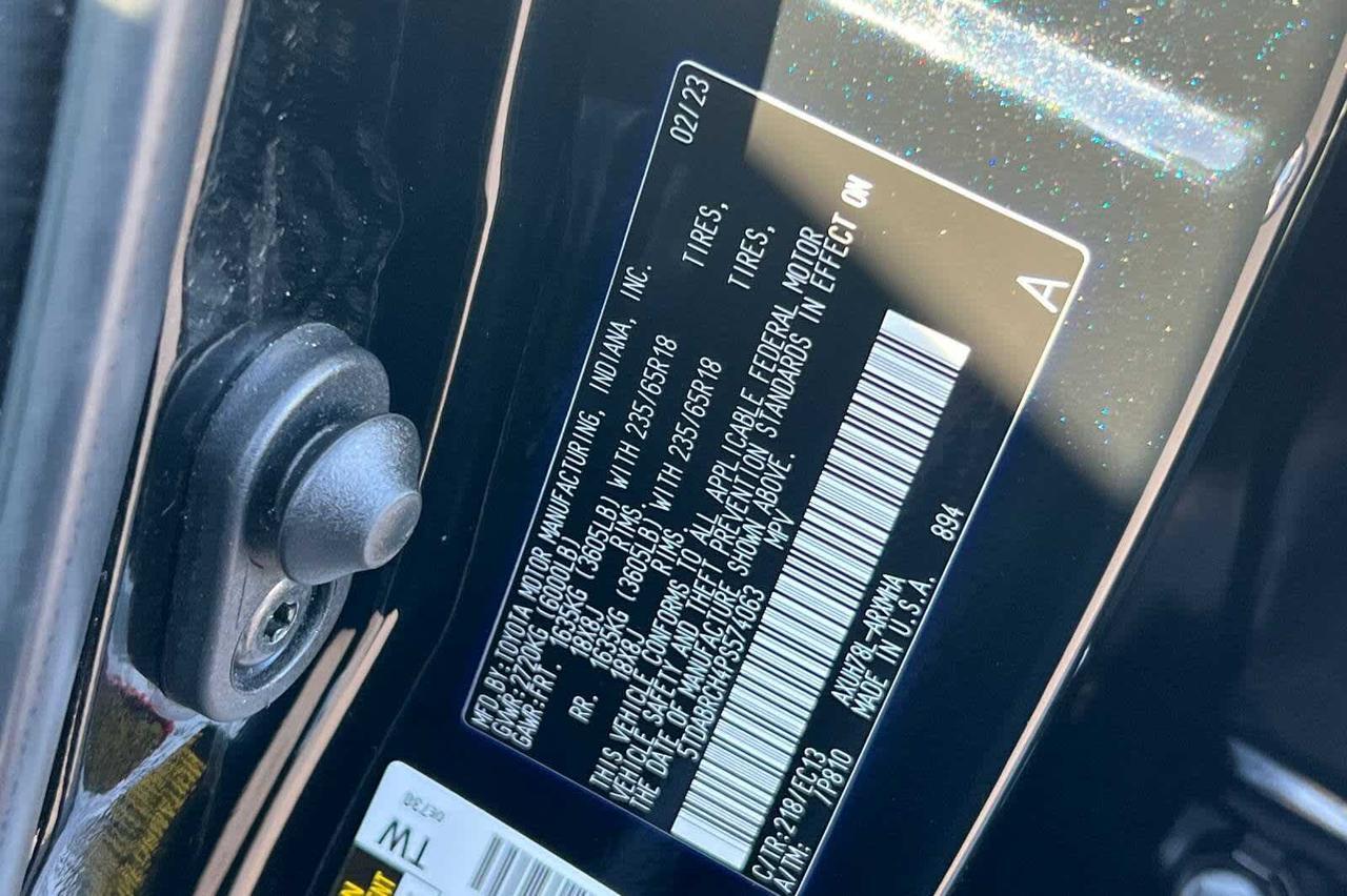 2023 Toyota Highlander Hybrid Bronze Edition Roseville CA