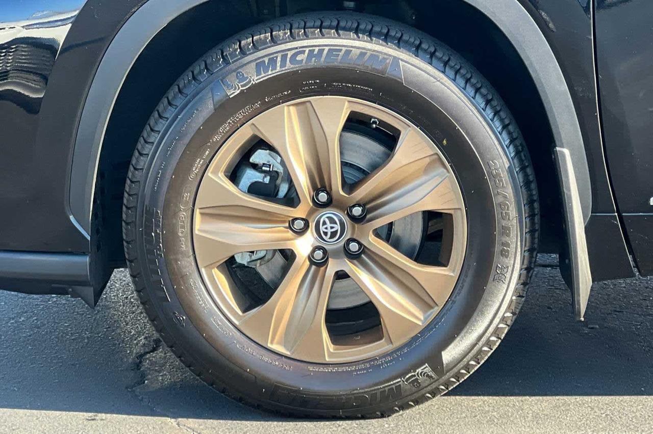 2023 Toyota Highlander Hybrid Bronze Edition Roseville CA