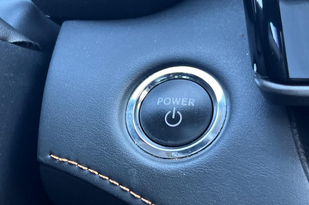 2023 Toyota Highlander Hybrid Bronze Edition Roseville CA