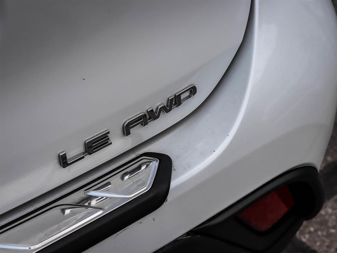 2023 Toyota Highlander LE Mississauga ON