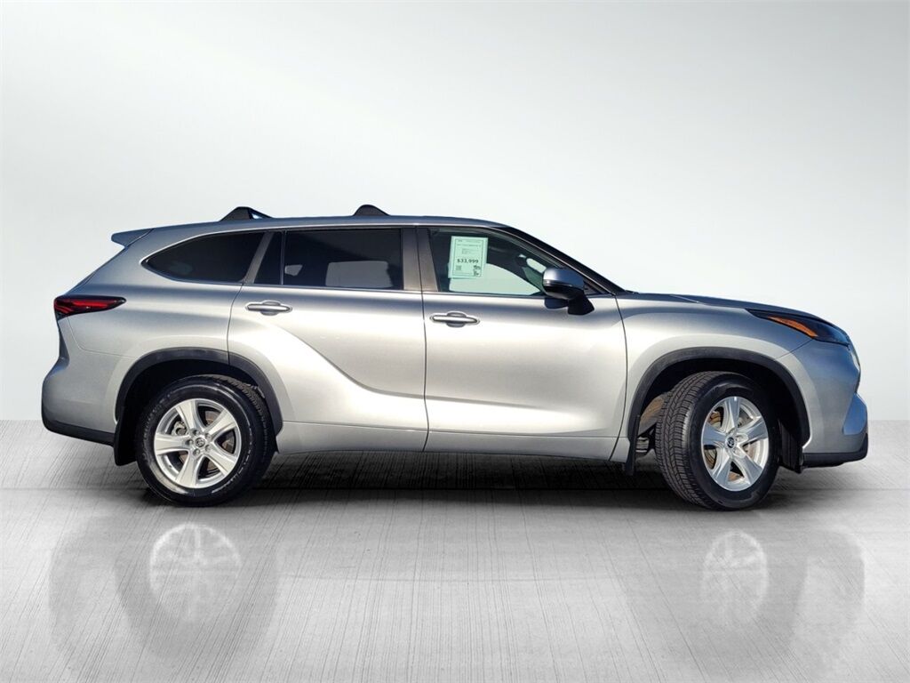 2023 Toyota Highlander LE Roseville CA