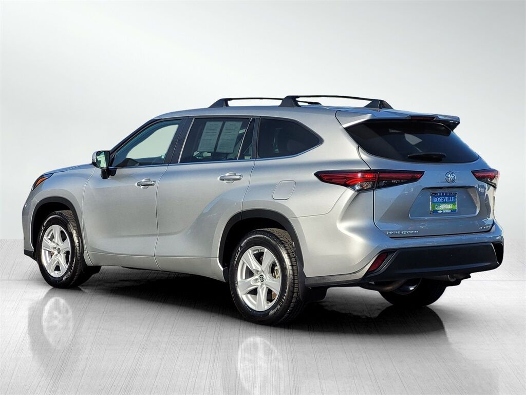 2023 Toyota Highlander LE Roseville CA