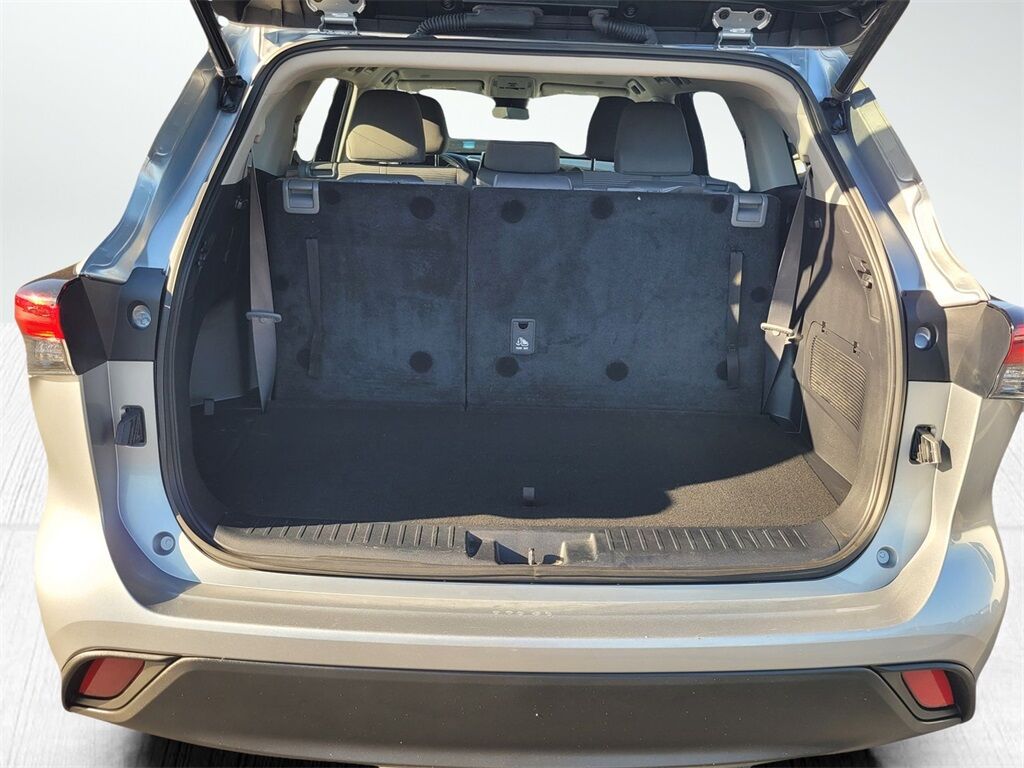 2023 Toyota Highlander LE Roseville CA