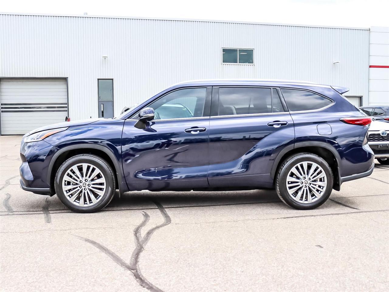 2023 Toyota Highlander Limited Mississauga ON
