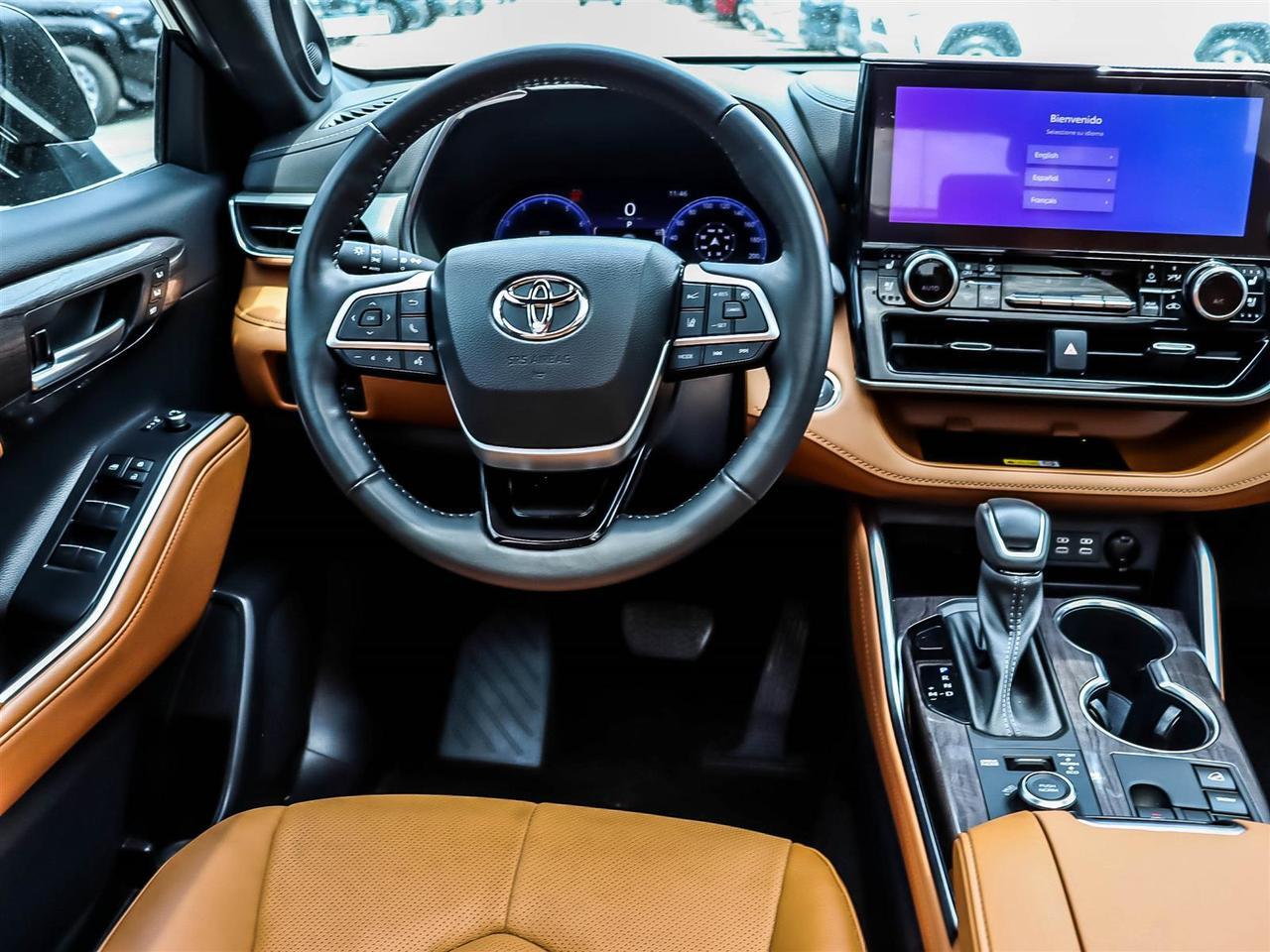 2023 Toyota Highlander Limited Mississauga ON