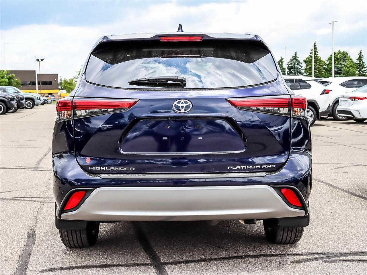 2023 Toyota Highlander Limited Mississauga ON