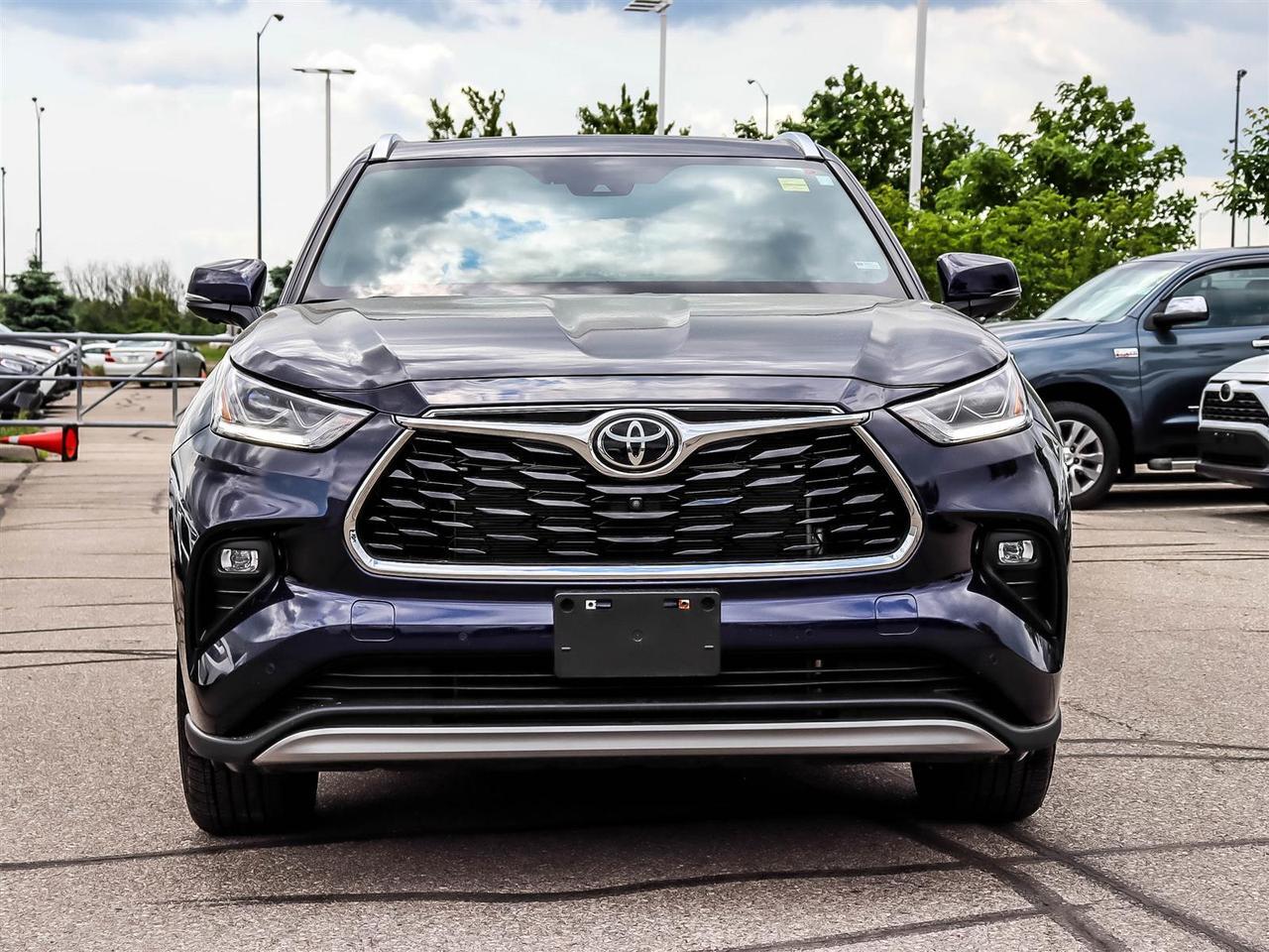 2023 Toyota Highlander Limited Mississauga ON