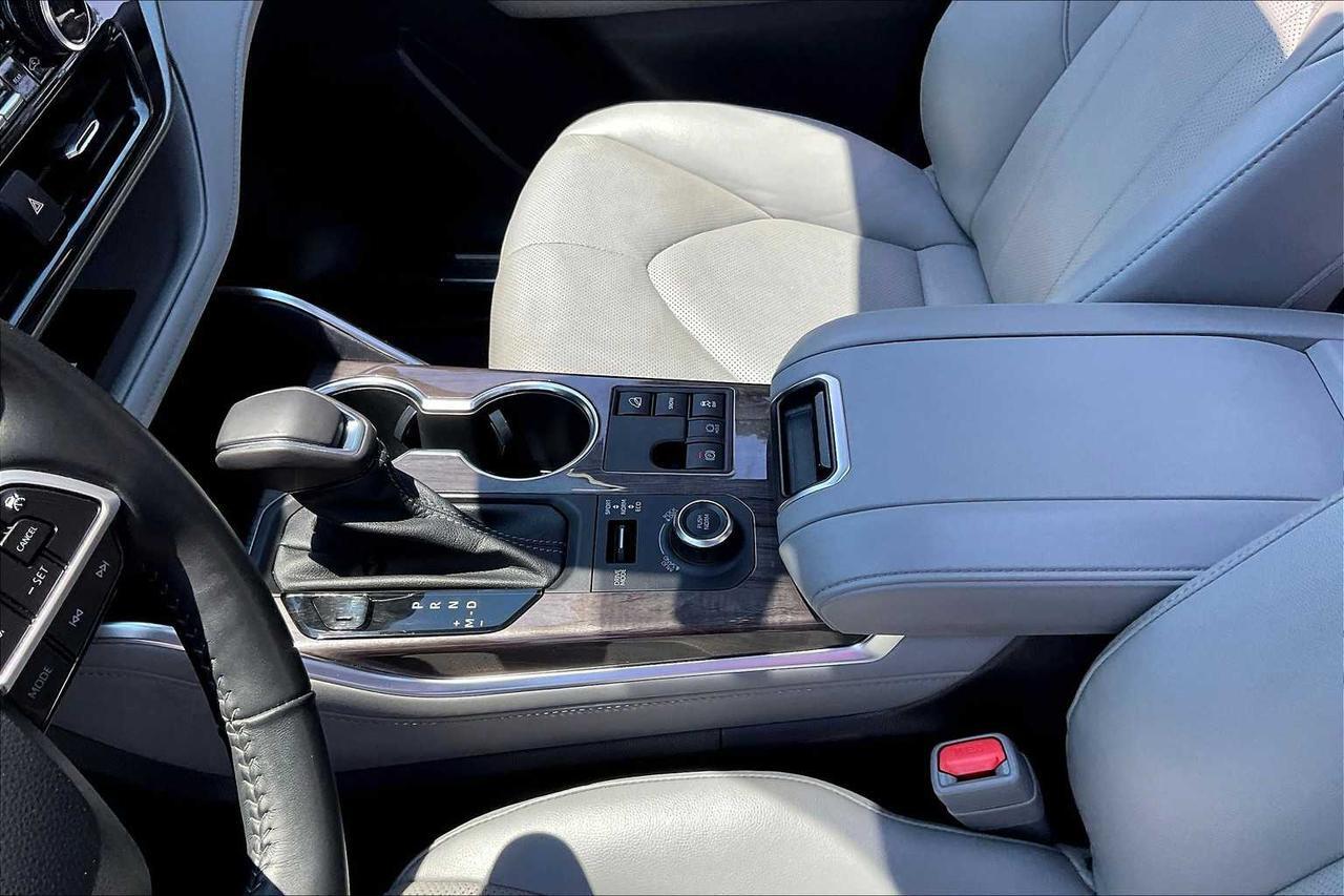 2023 Toyota Highlander Limited Roseville CA