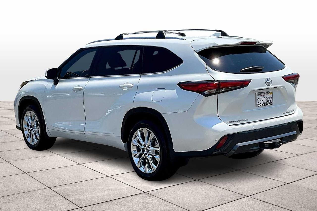 2023 Toyota Highlander Limited Roseville CA