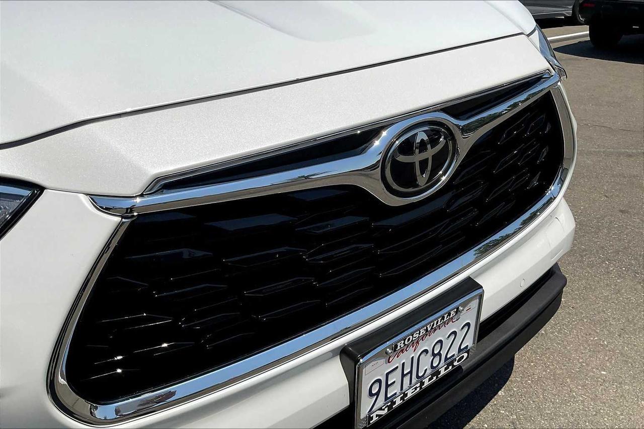2023 Toyota Highlander Limited Roseville CA