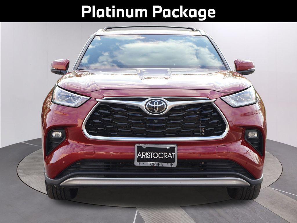 2023 Toyota Highlander Platinum