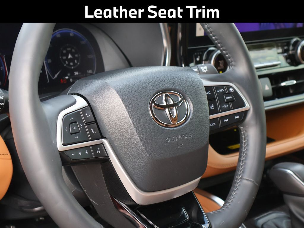 2023 Toyota Highlander Platinum