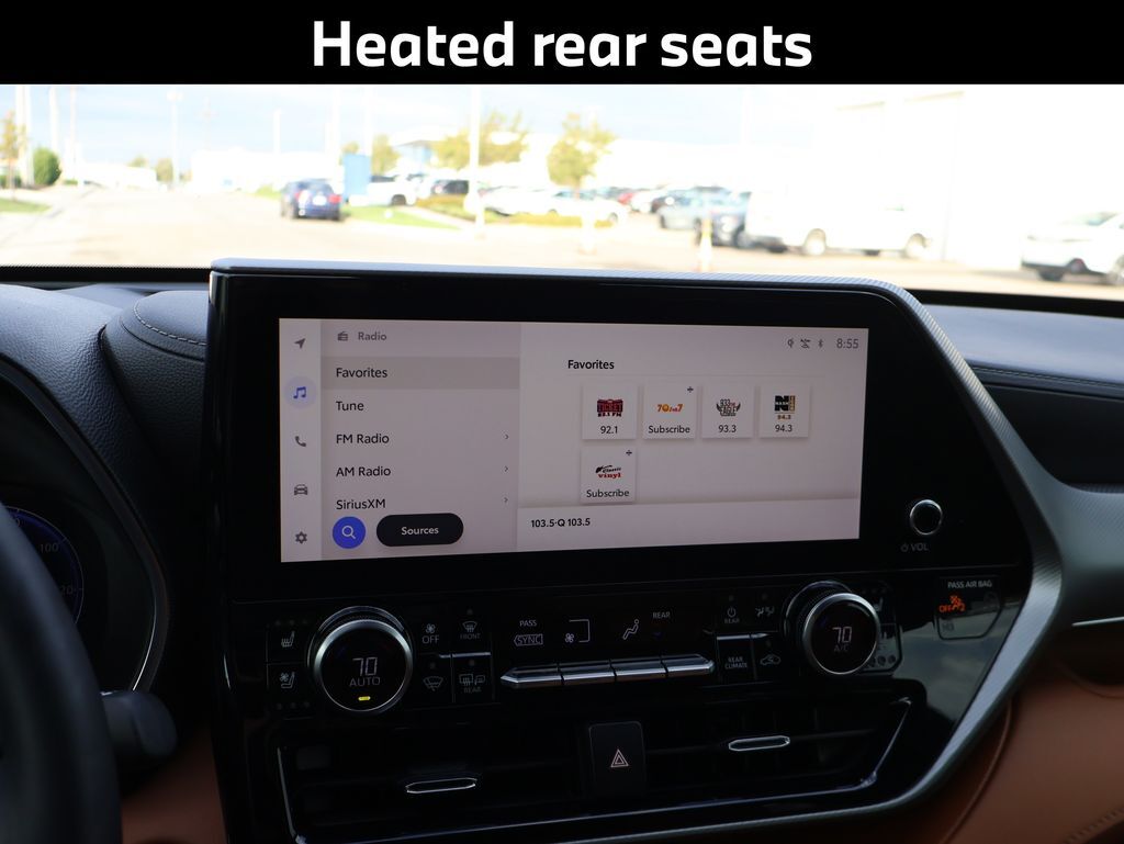 2023 Toyota Highlander Platinum