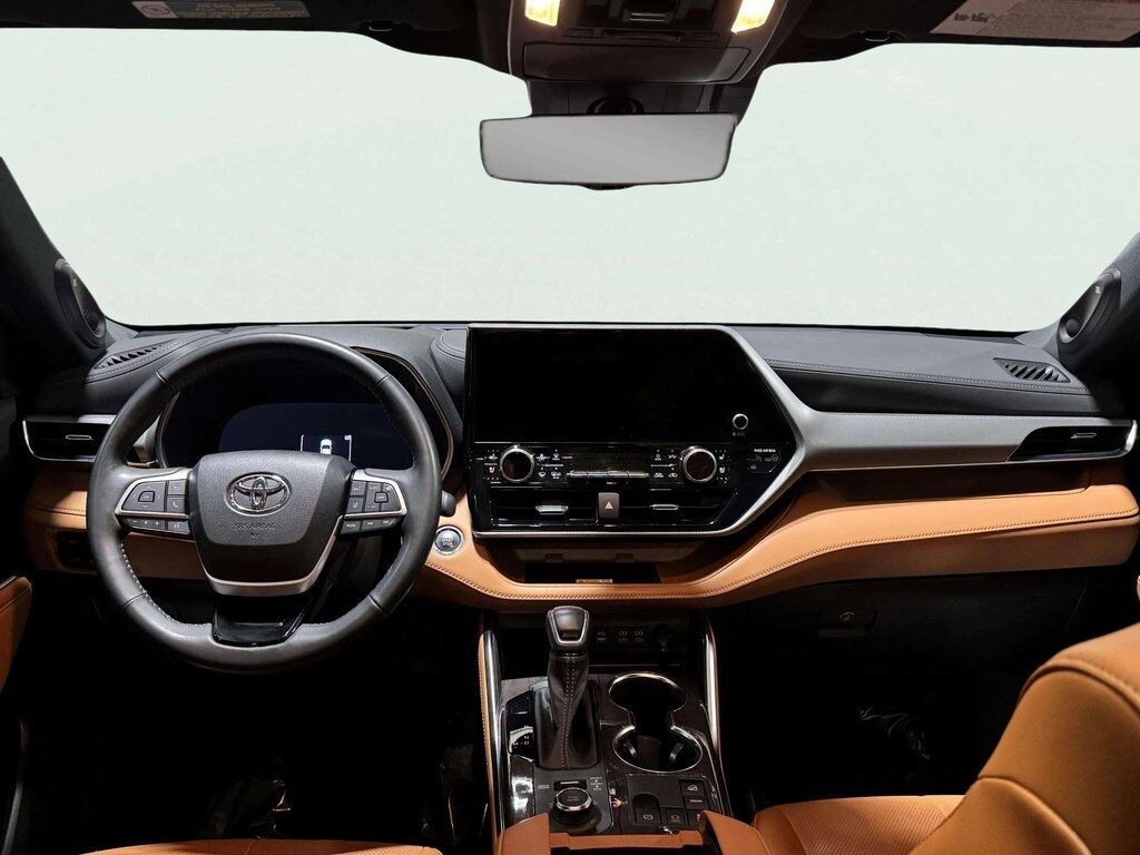 2023 Toyota Highlander Platinum San Clemente CA